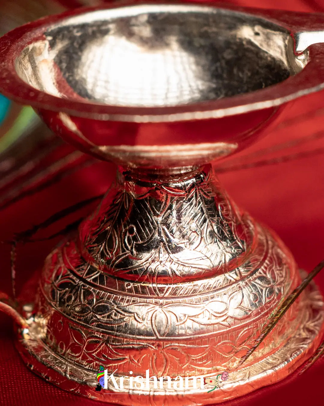 Silver Aarti Diya for Sacred Offerings ( 21 Gram Approx ) - Krishnam Poshak